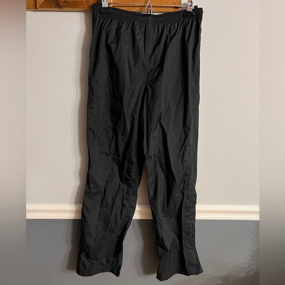 L.L.Bean Black Nylon Rain Pants Small Regular Zip Leg Waterproof
